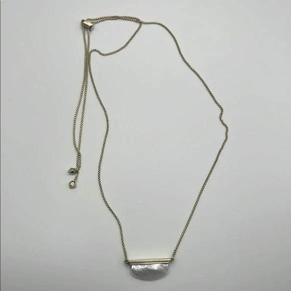 adjustable Kendra Scott Gold with mother of pearl Bar Pendant Necklace - Picture 5 of 8